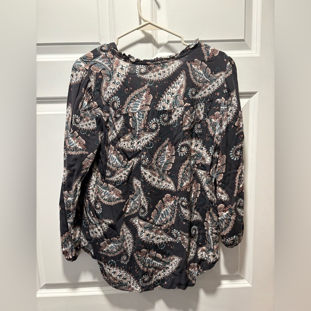Loft Paisley Long Sleeve Blouse​​​​​ - Picture 4 of 5